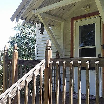 4th image of 712 Kingman St