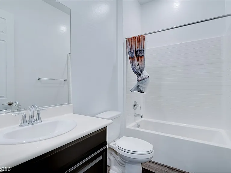 209 Coltrane Canyon Ave — Photo 18