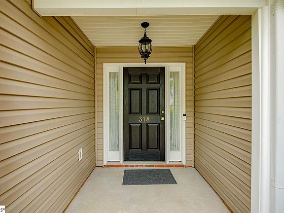 3rd image of 318 Lexington Place Way