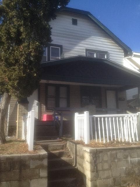 1st image of 115 N Guilford Ave