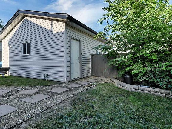 5th image of 23 W Jacobs Close