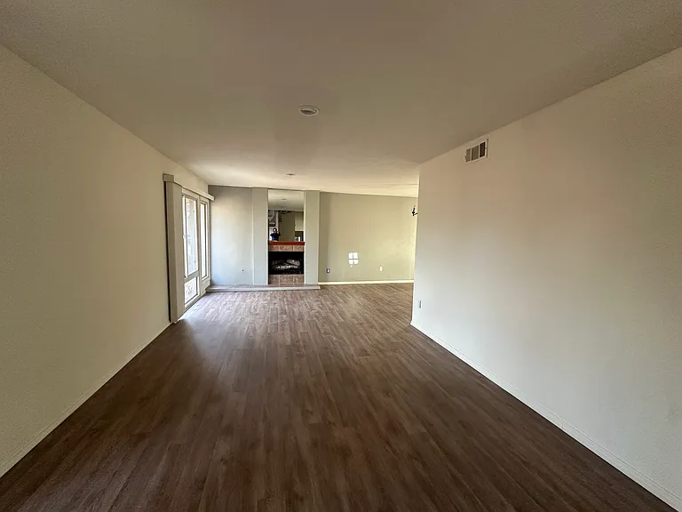 17022 Saint Andrews Dr — Photo 6