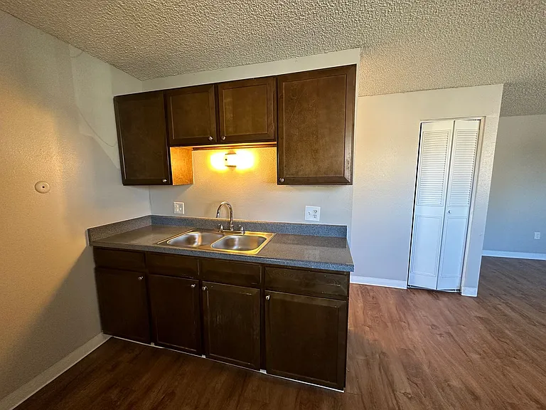 Allied Apartments — Photo 24