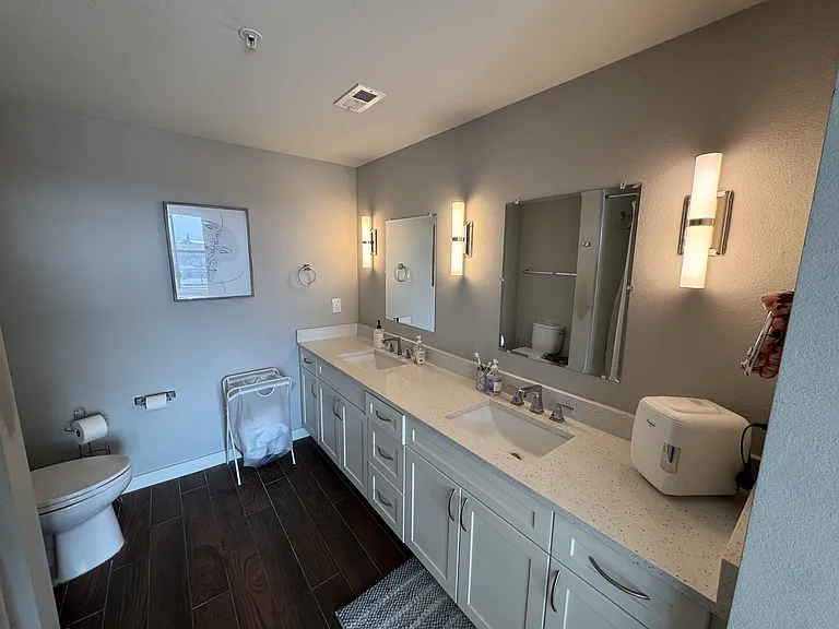 5609 Smu Blvd #304 — Photo 8