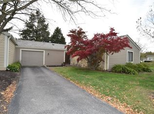 5617 Bluespruce Dr, Indianapolis, IN