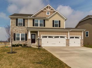 221 Ensigns Ln, Lewis Center, OH 43035
