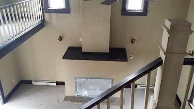 3rd image of 120 Sater St
