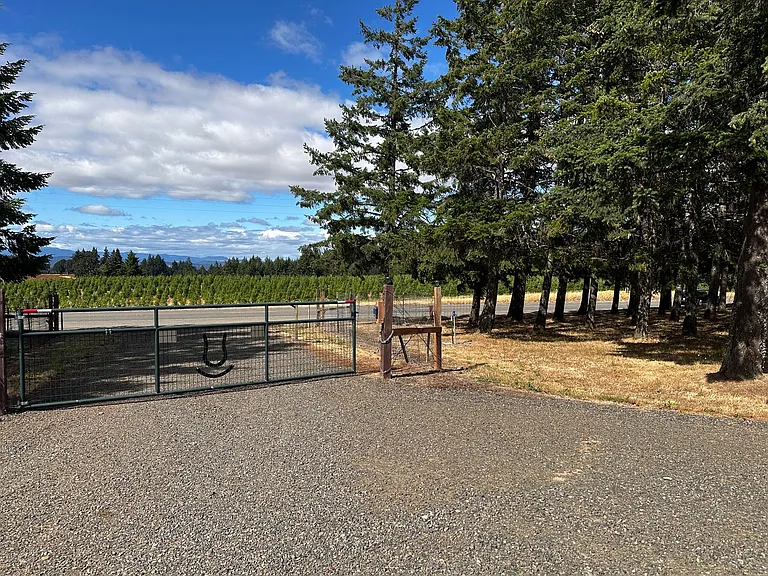 18040 Highway 22 — Photo 25