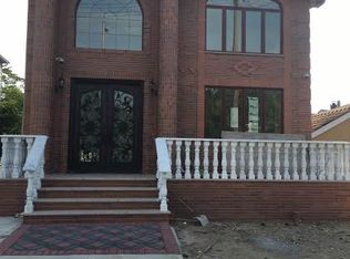 3310 150th Pl, Flushing, NY 11354
