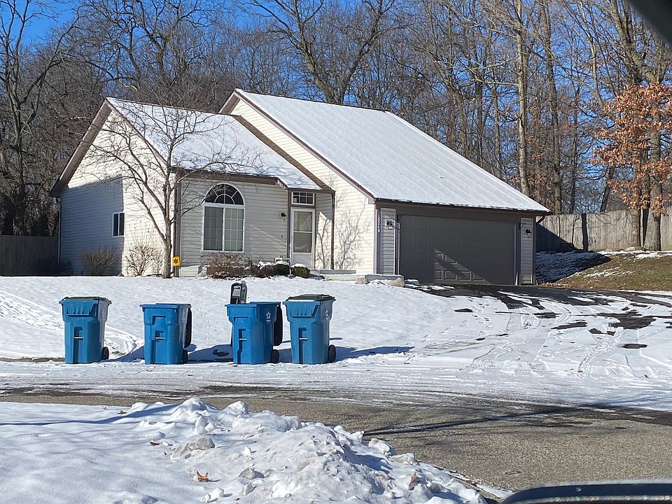 1st image of 15246 Weller Ct