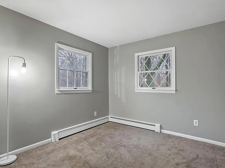 68 Skyline Dr — Photo 18