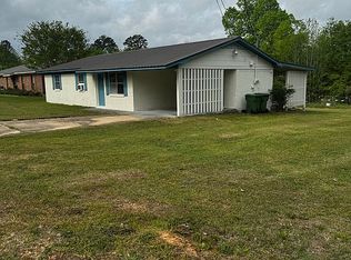 145 Terry Ln, Louisville, MS 39339