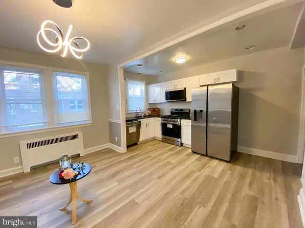 1077 Alcott St, Philadelphia, PA 19149