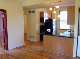 1954 W George St #1, Chicago, IL 60657