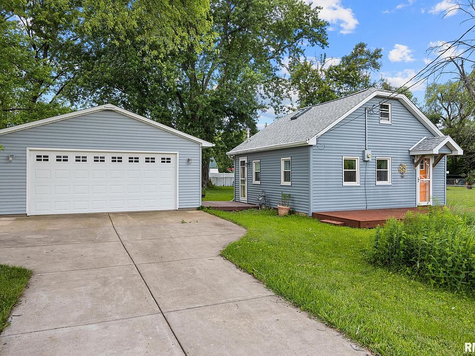 1st image of 125 22nd St