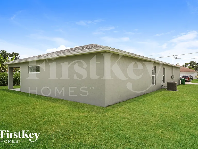 3157 SW Letchworth St — Photo 15