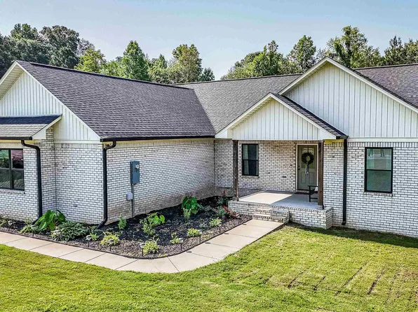 619 Crestman Dr, Arab, AL 35016