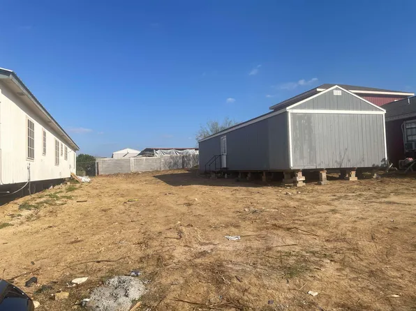 5207 Pearl Stone Rd, Laredo, TX 78046