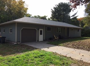 3 Birch Dr, Fort Edward, NY 12828