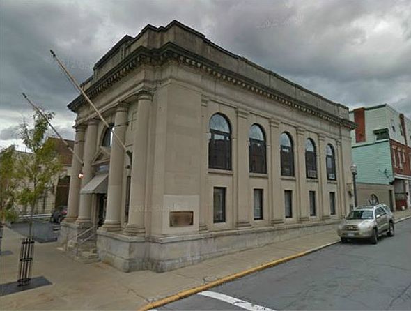 1st image of 1 S Main St