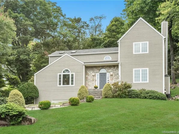 876 Stillwater Road, Stamford, CT 06902