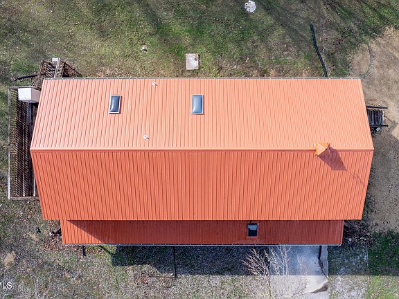 4th image of 5888 State Rd E