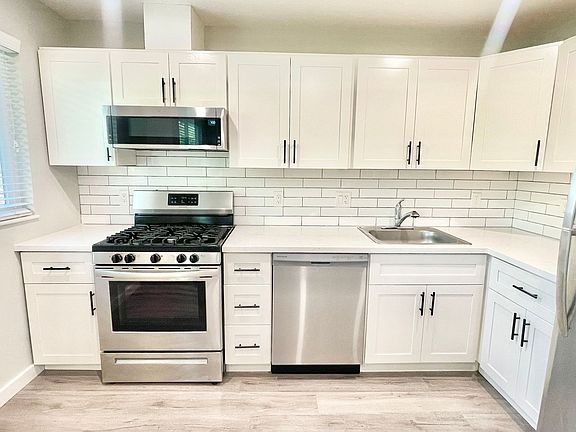 5th image of 1200 Alpine Rd #44