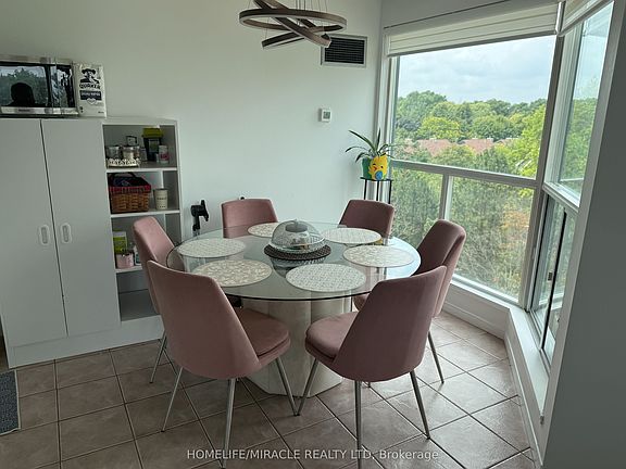 4th image of 2177 Burnhamthorpe Rd W #609