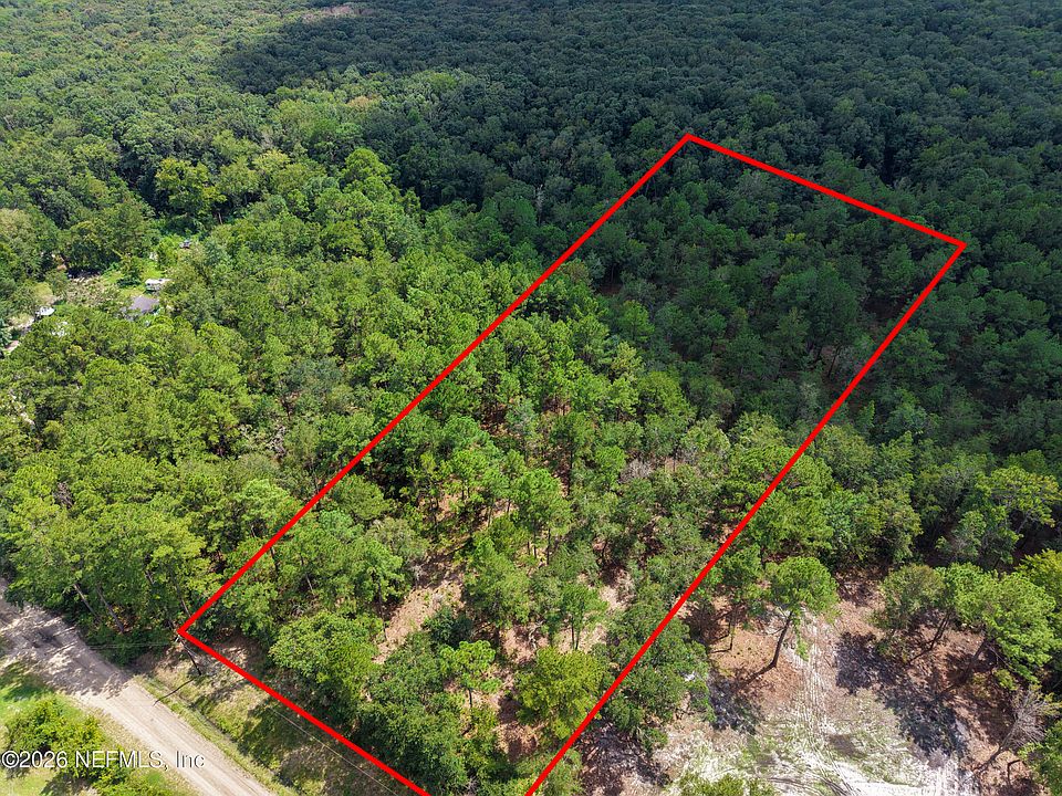 1st image of 4410 LORI LOOP Road