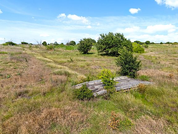 4th image of S Lone Star Pkwy