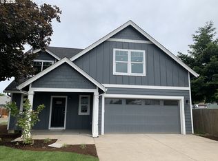 300 Rosedell St, Amity, OR 97101