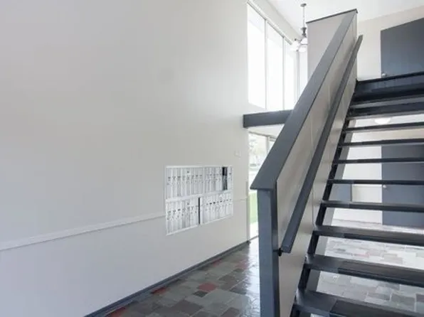 2400 Northwestern Ave, 2400 Northwestern Ave #8, Racine, WI 53404