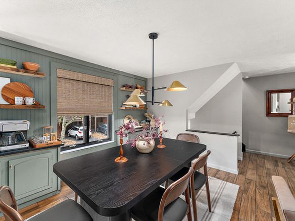 206 Little Hollow Dr