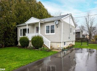 890 17th St E, Owen Sound, ON N4K2A5