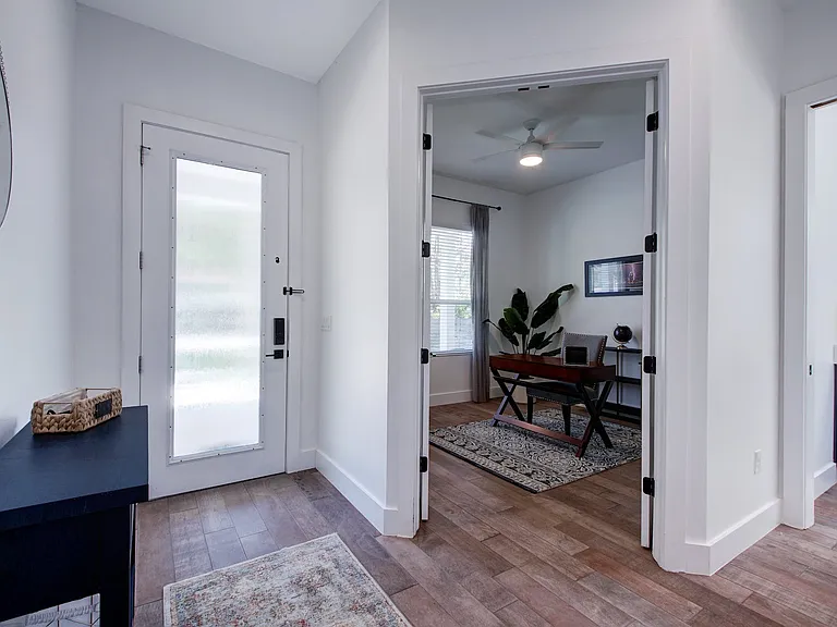 413 W Odell St #1 — Photo 15