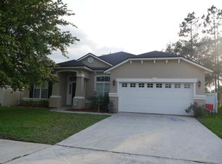 3701 Southbank Cir, Green Cove Springs, FL 32043