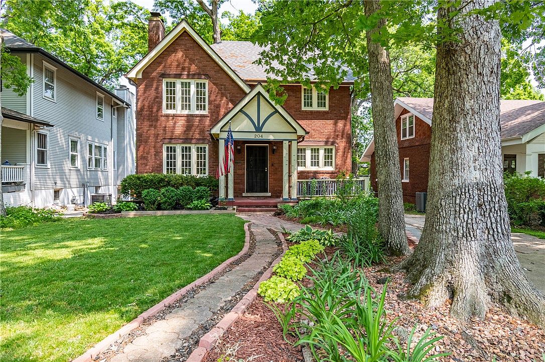 204 N Summit Ave, Decatur, IL 62522 Zillow