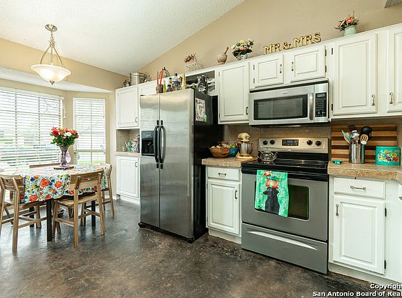 5th image of 314 Sunrose Ln