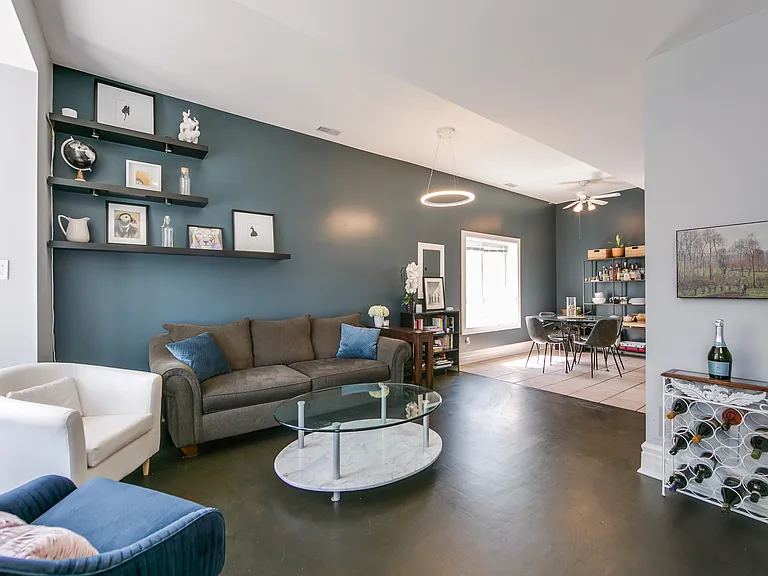 388 Manning Ave #A — Photo 5