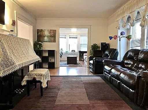 7 Olney St — Photo 11