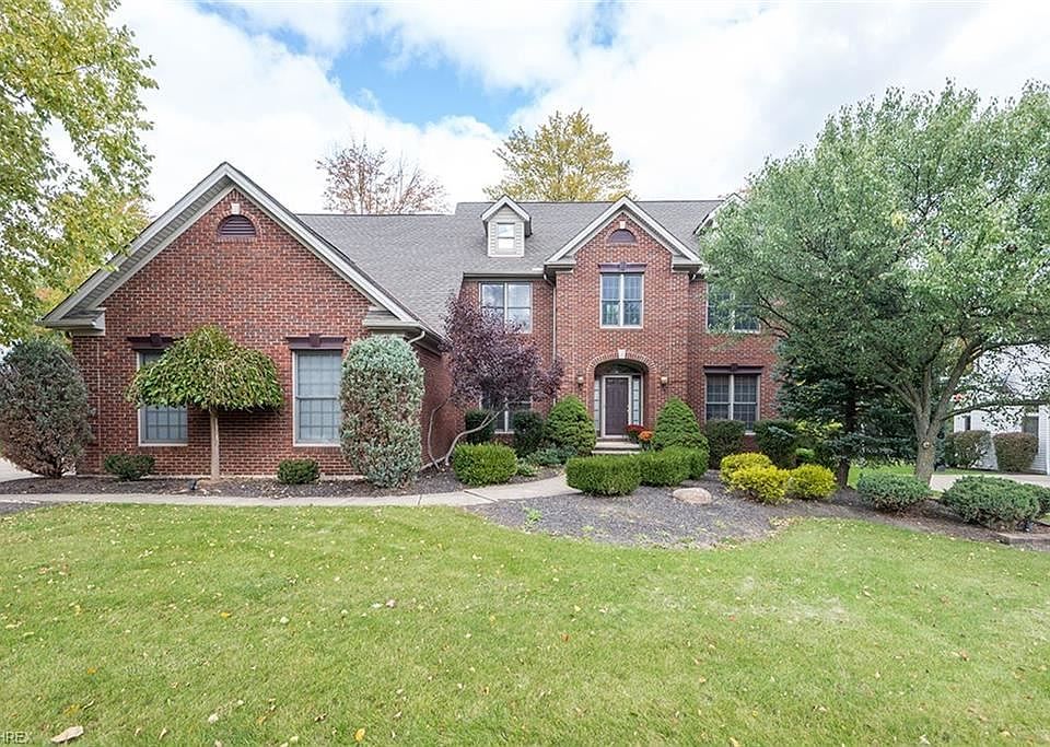 1st image of 3092 Osage Way
