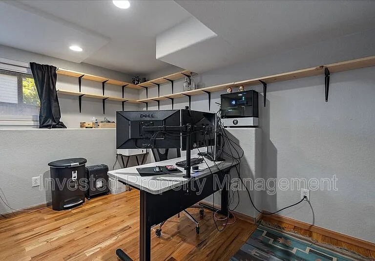 7291 Palisade Dr — Photo 31