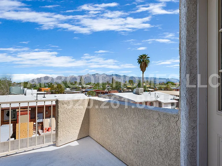 730 E Lester St #2 — Photo 29