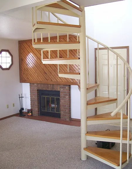 4507 Boardwalk Dr #C24 — Photo 2