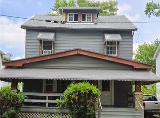 387 Cleveland Rd, Cleveland, OH 44108