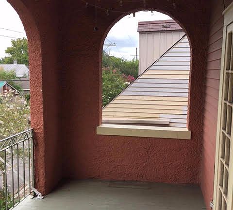 3rd image of 3001 1/2 Ponce De Leon St