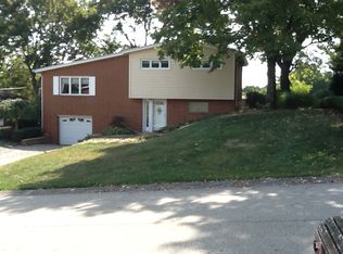 202 Governor Dr, Allison Park, PA 15101