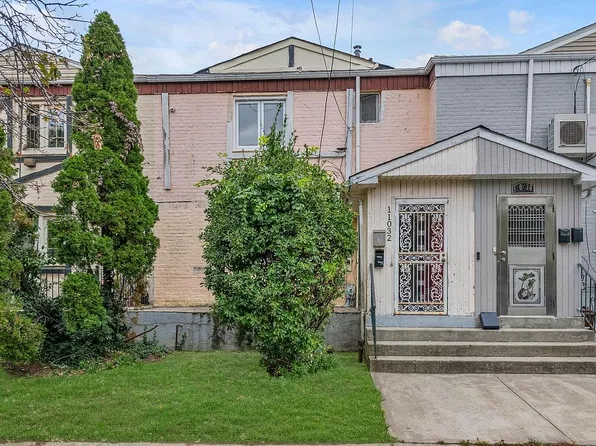 11032 62nd Dr, Forest Hills, NY 11375