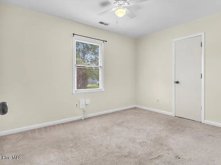 1019 Blue Leaf Pl — Photo 24