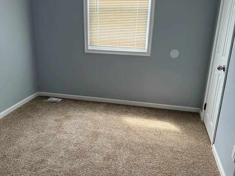 440 Morehouse Dr — Photo 5